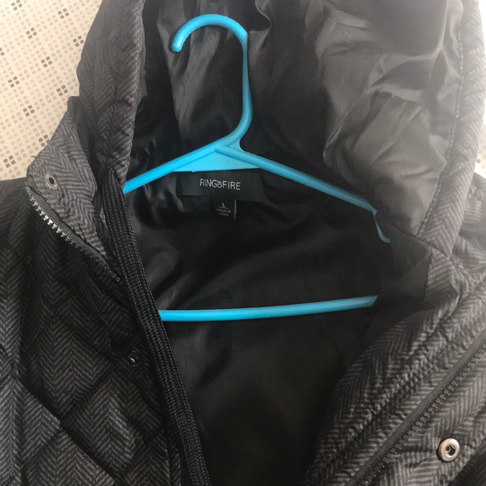 Light Jacket - Picture 3 of 4